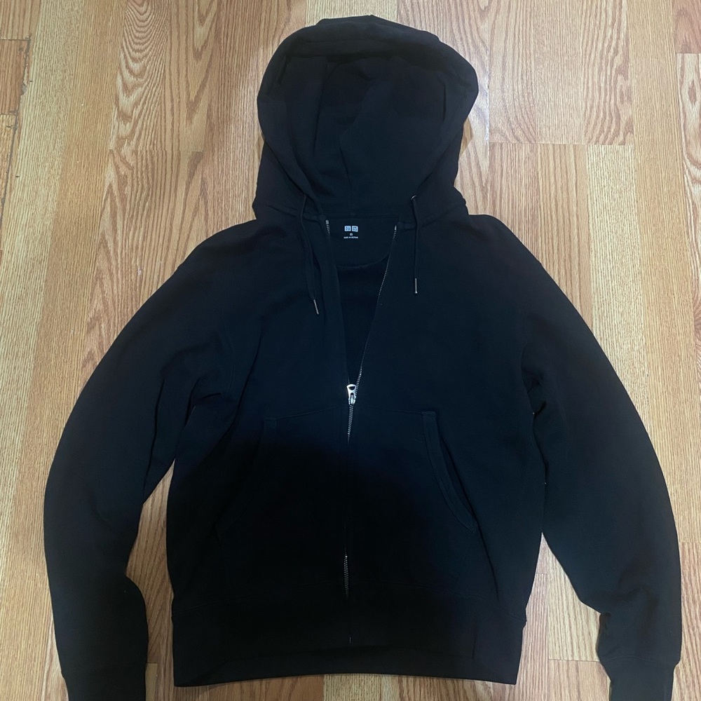 Uniqlo Black Sweat Full Zip Up size XS